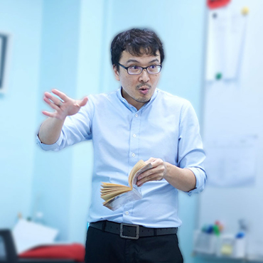 Teacher Francis teaching